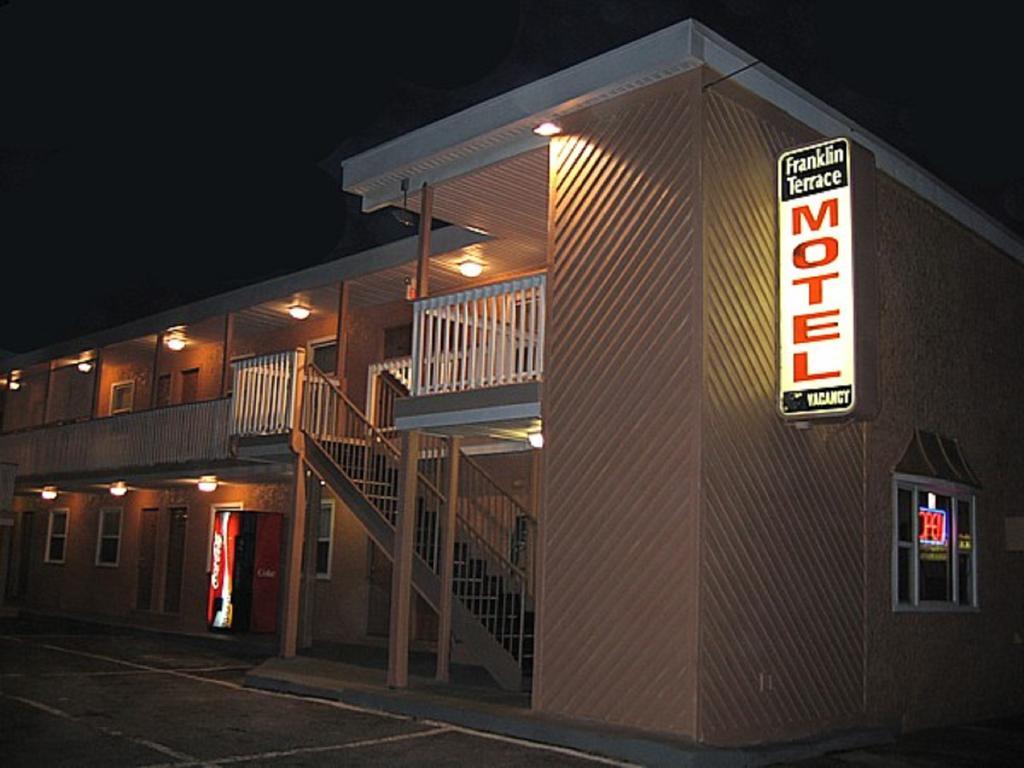 סי-סייד הייטס Franklin Terrace Motel מראה חיצוני תמונה